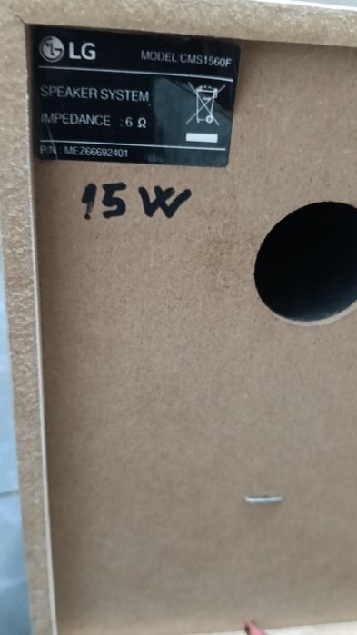 Boxe LG de 15 W pe 6 ohmi