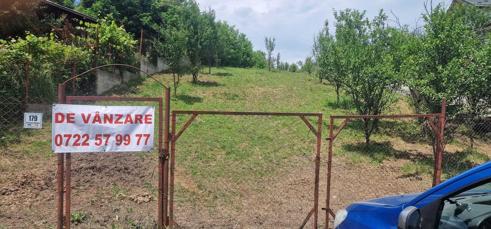 Teren intravilan de vanzare 3400 mp, la 2 km de Valenii de Munte, comuna Drajna de Jos