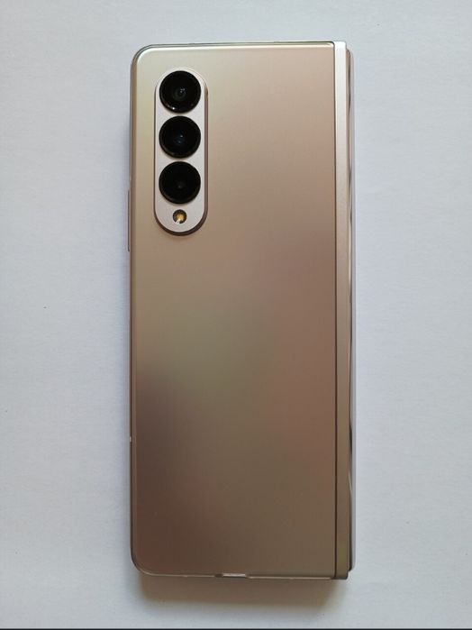 Samsung z fold 3