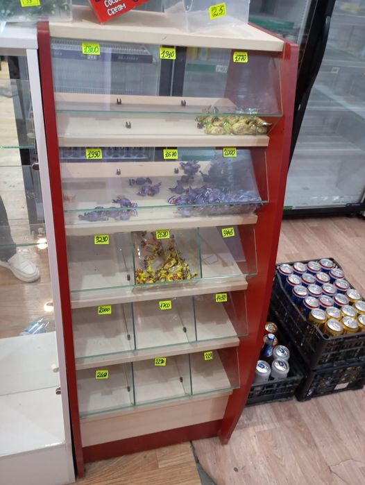 Тумба для магазина