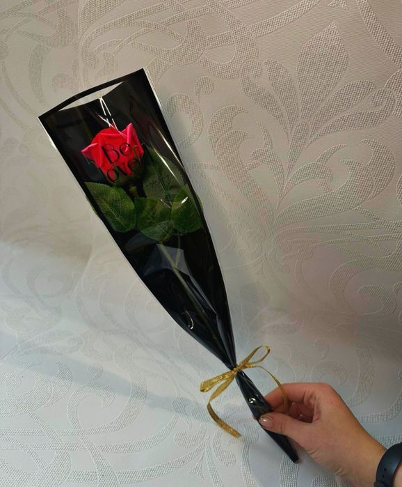 Аранжировки с цветя от пластичен сапун