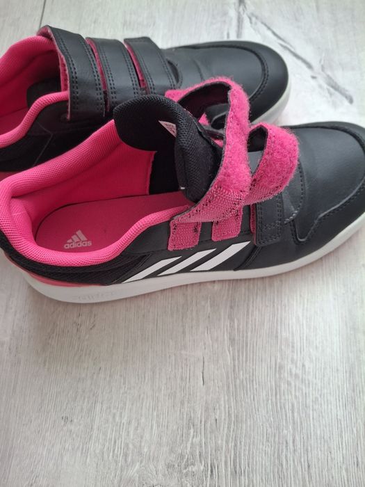 Маратонки Adidas