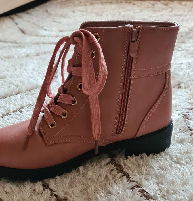 Демисезонные ботинки