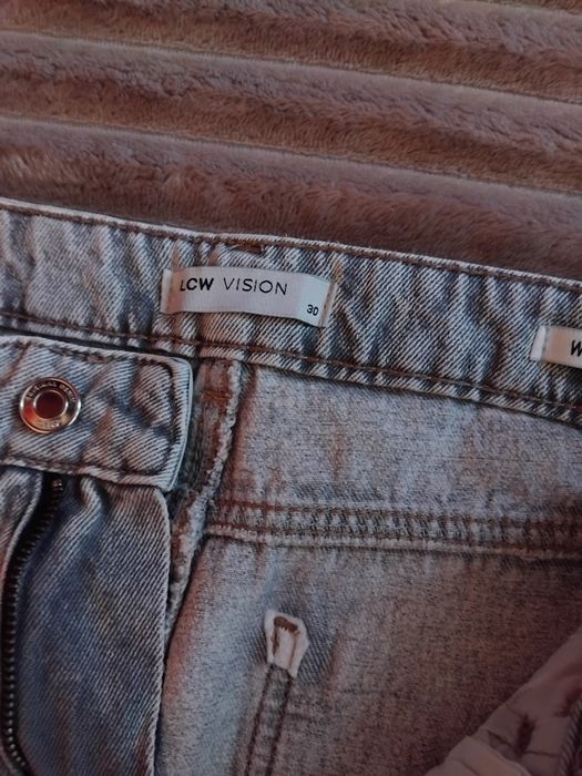 Сиви дънки WAIKIKI