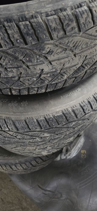 Комплект шин 215.60.R16