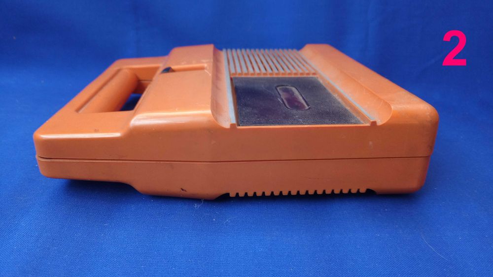 Първия български произведен касетовфон Монтана, работещ