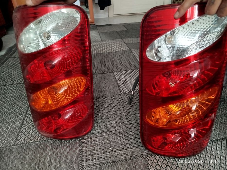 Продам задние габариты