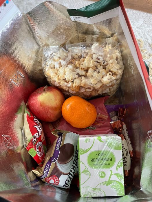 Жаңа жылдық сыйлық (бокс)