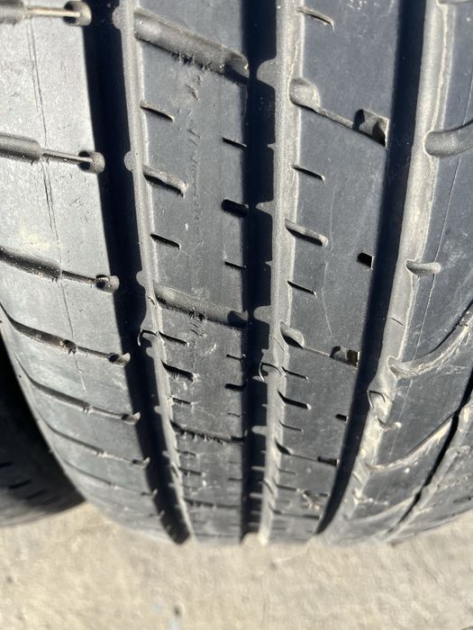 2 бр. летни гуми 225/40/19 Pirelli RSC DOT 1821 6/6,5 mm