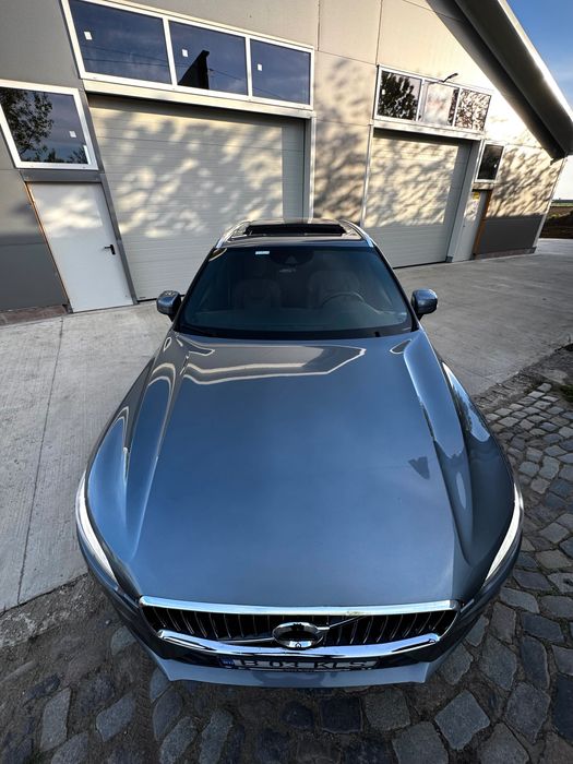 Volvo XC60 Inscription Recharge//2.0 Plug-in Hybrid 390 CP // Predare Leasing
