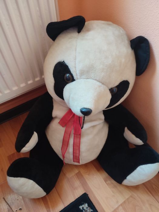 Ursuleț mare de pluș frumos