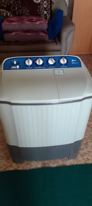 Продам стиральную машину