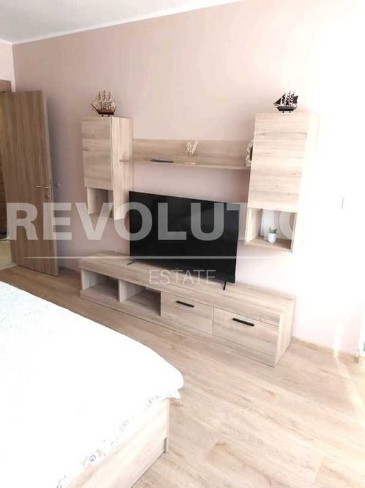 Уютен двустаен апартамент в жк. Лятно кино Тракия