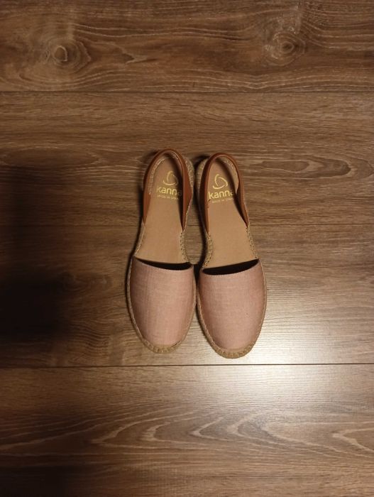Дамски сандали Kanna  Испания