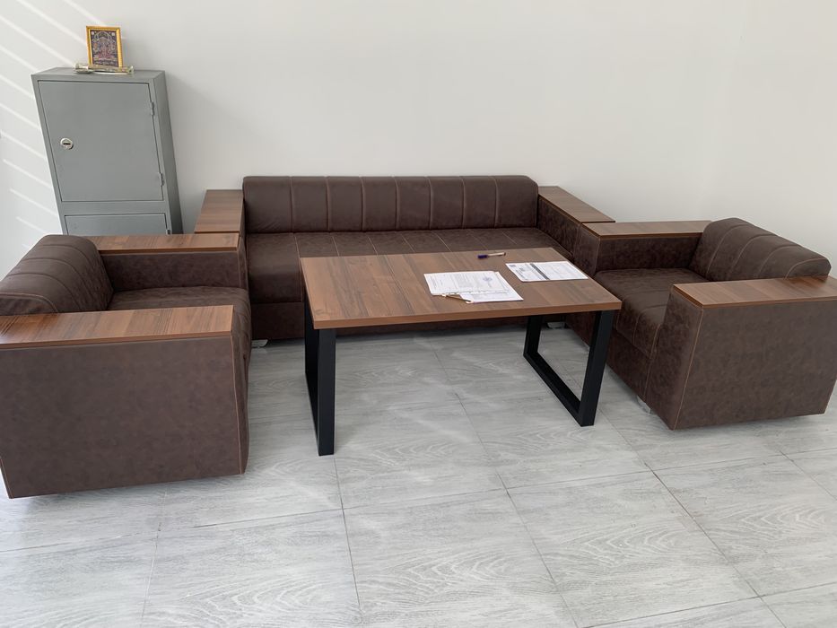 Divan kreslo Loft uslubida yetkazib berish bepul