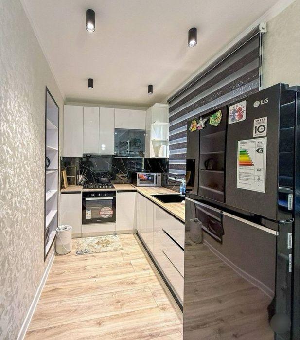 Буюк ипак йули , ор-р KFC 3 ком . С ремонтом