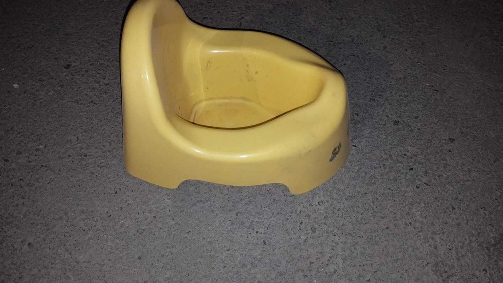 Горшок детский б/у