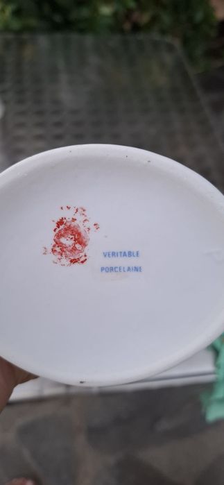 Se vinde doua seturi de baze noi nouțe românești