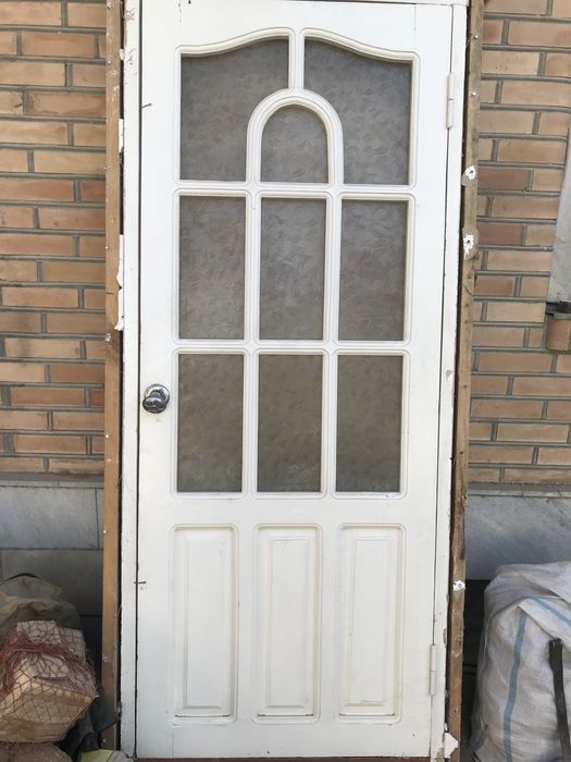 Двери межкомнатные с ключами