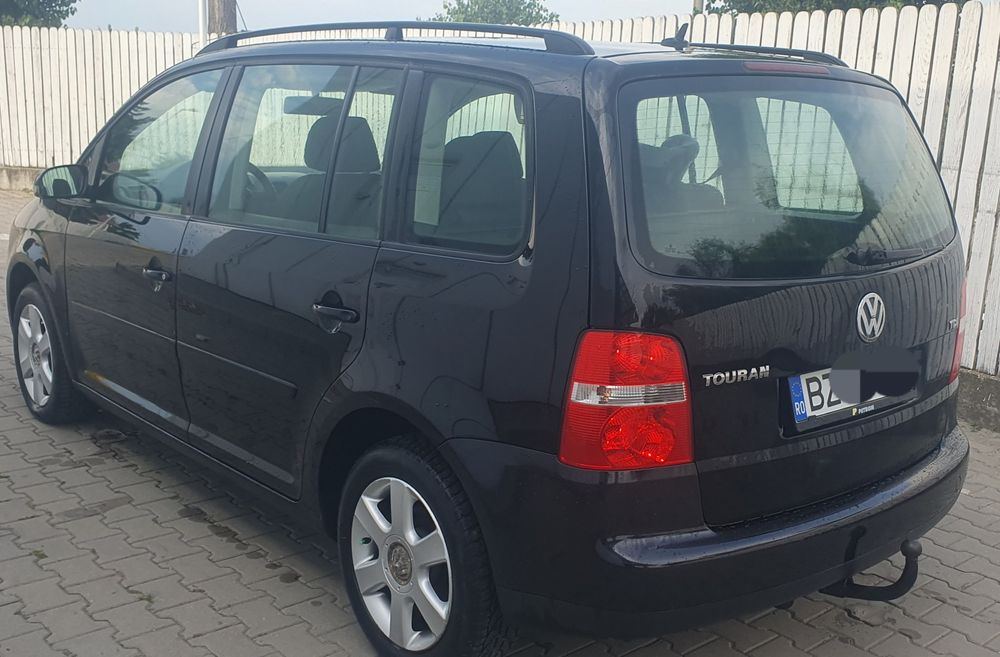 VOLKSWAGEN Touran 2007 — imagine 9