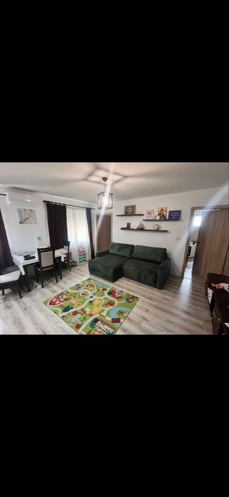 Inchiriez apartament cu 2 camere