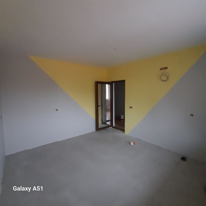 Къща от собственик с гараж