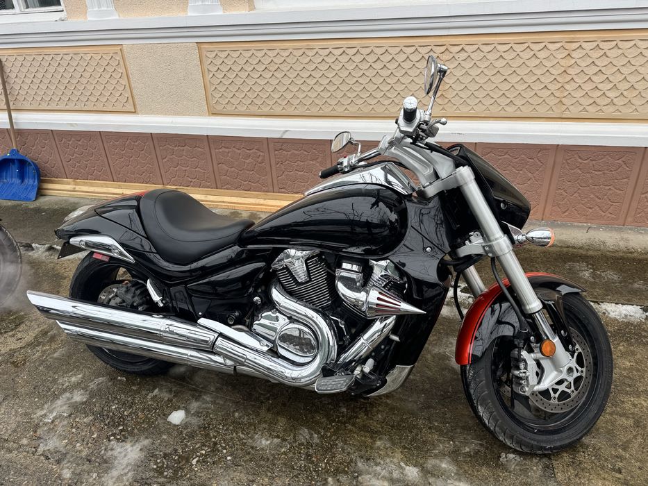 Suzuki boulevard m109 r