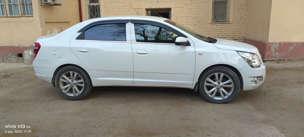 17 diska balon sotiladi svraka bugan joylari qirilgan joylari yuq