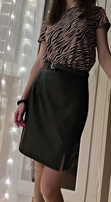 Продам кожаную юбку