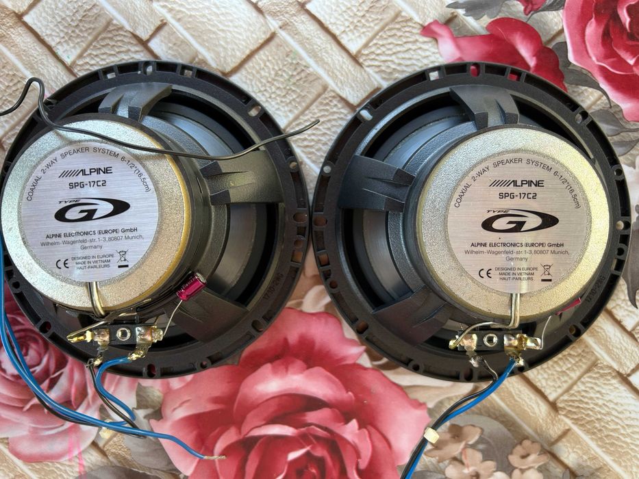 2 X difuzoare Alpine SPG-17C2 folosite, functionale, in stare buna