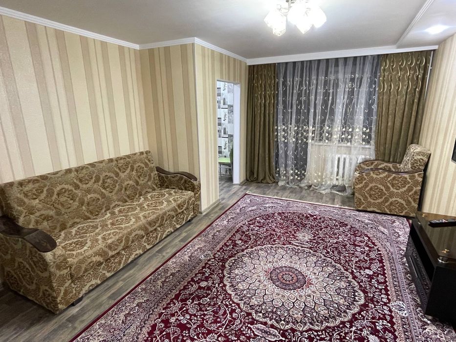 Продаётся квартира Чиланзар 1 квартал 2/3/4кирпич 2×4