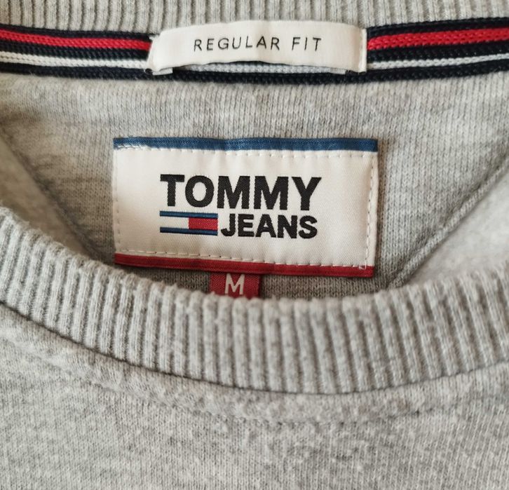 100% Оригинална страхотна мъжка ватирана блуза с дълъг ръкав TOMMY JEANS!