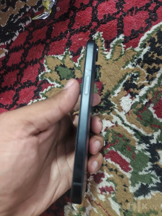 iPhone 15 yangidek 128/93
