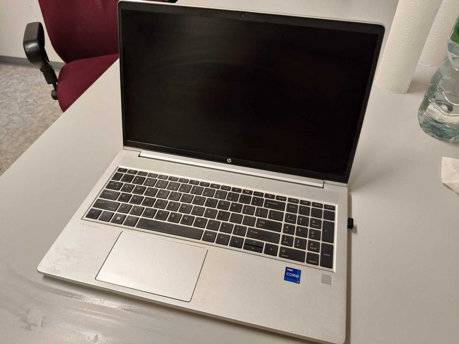 Laptop HP ProBook 450 G10 / i7-1355U / 16GB RAM / 512GB NVMe