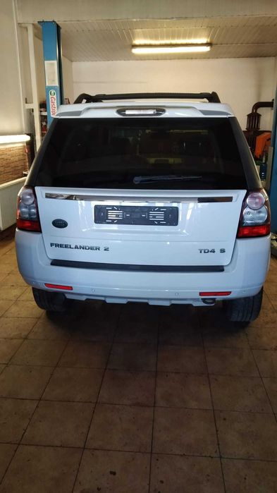 Land Rover Freelander 2