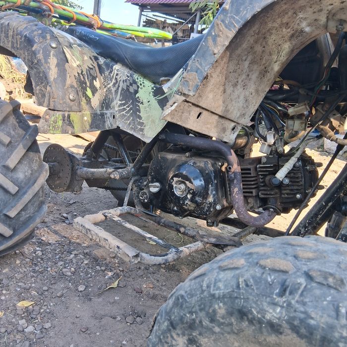 De vânzare atv 125 mai multe detalii în privat