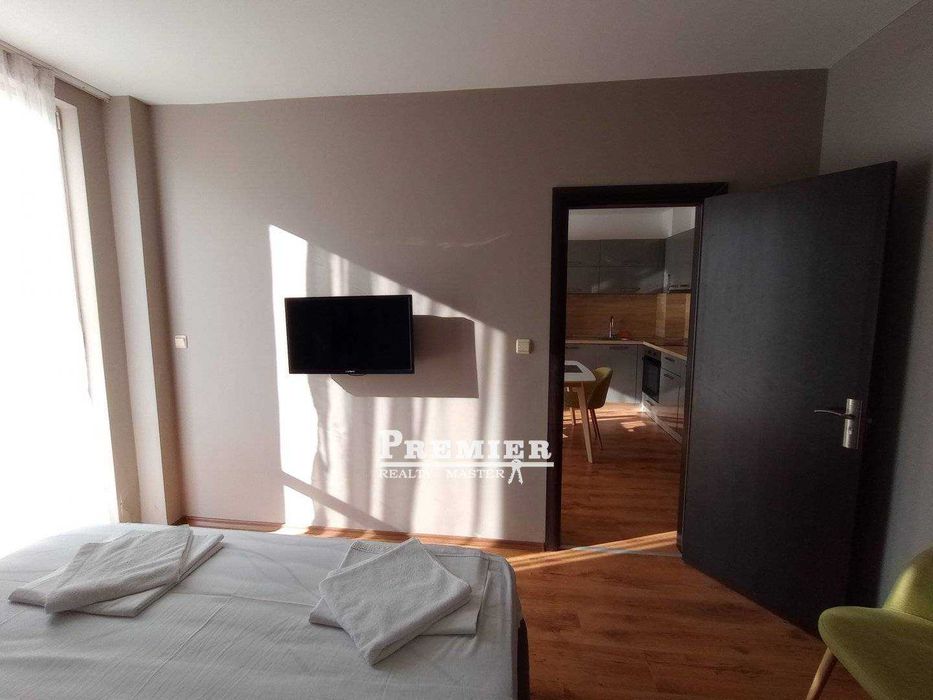 Продава се Двустаен апартамент в Поморие - 54 кв.м за 1567 €/кв.м - Снимка #12