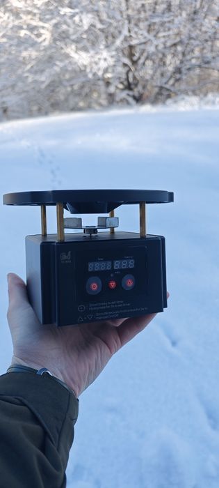 Hrănitoare automată TETRAO – profesională