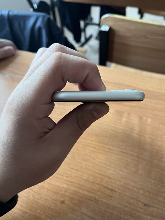 iphone 11 все радное