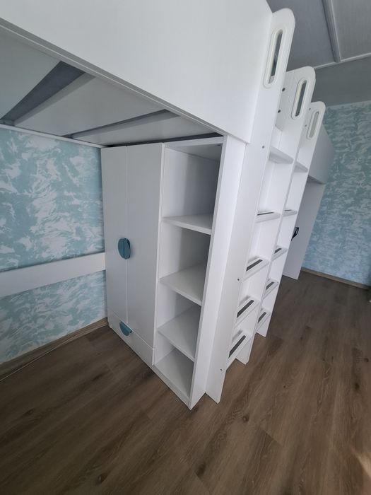 Детски етажни легла