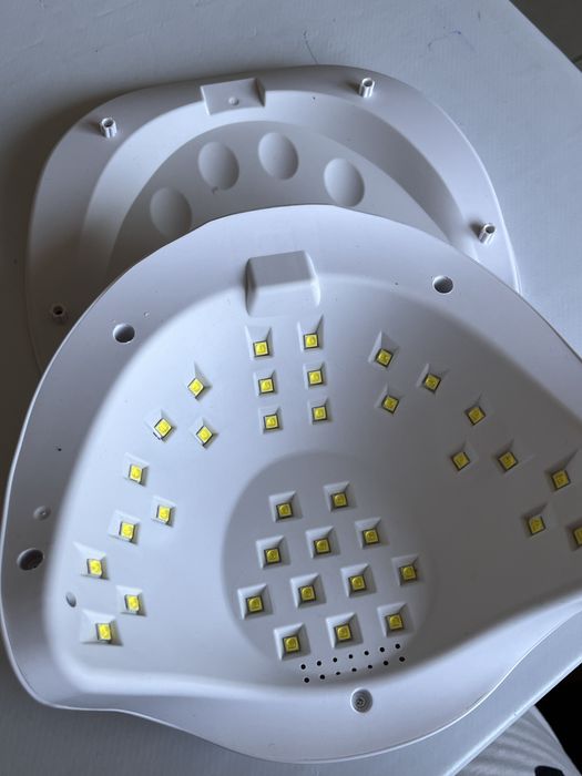 Лампа для маникюра