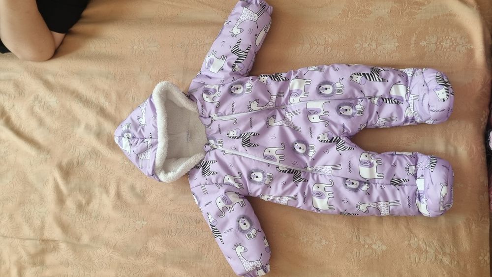 Продам детски комбинезон