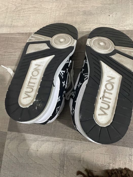 Pantof sport în stare impecabil Nr :33
