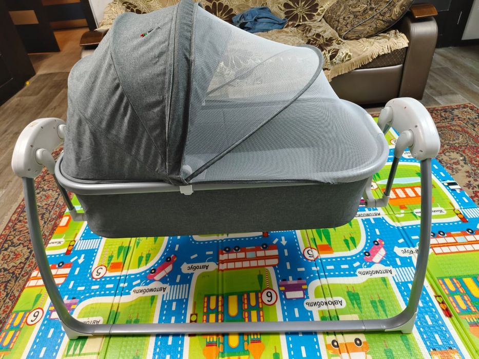 Кровать-качалка детская