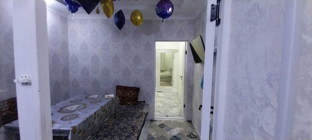 Qorasu 1, 4/1/5.hamma qulayliklari bor uy