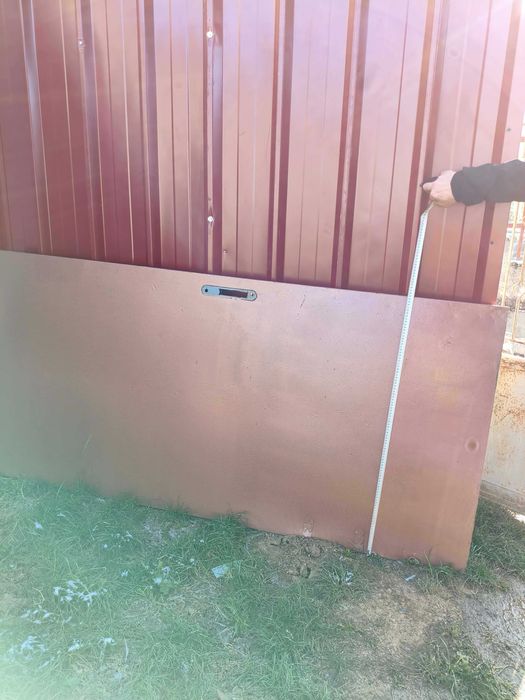 Метална входна врата