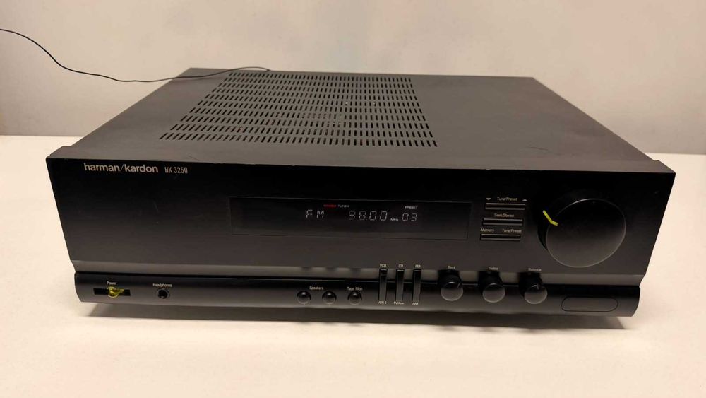 Amplificator Harman Kardon HK 3250 Stereo High Current HCC Pre Out