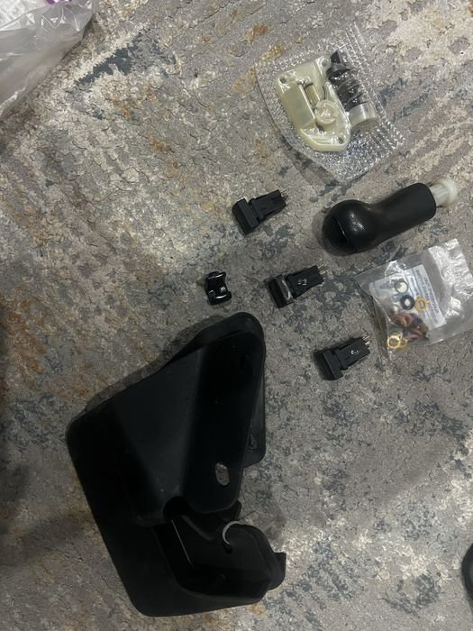 Продам запчасти на приору