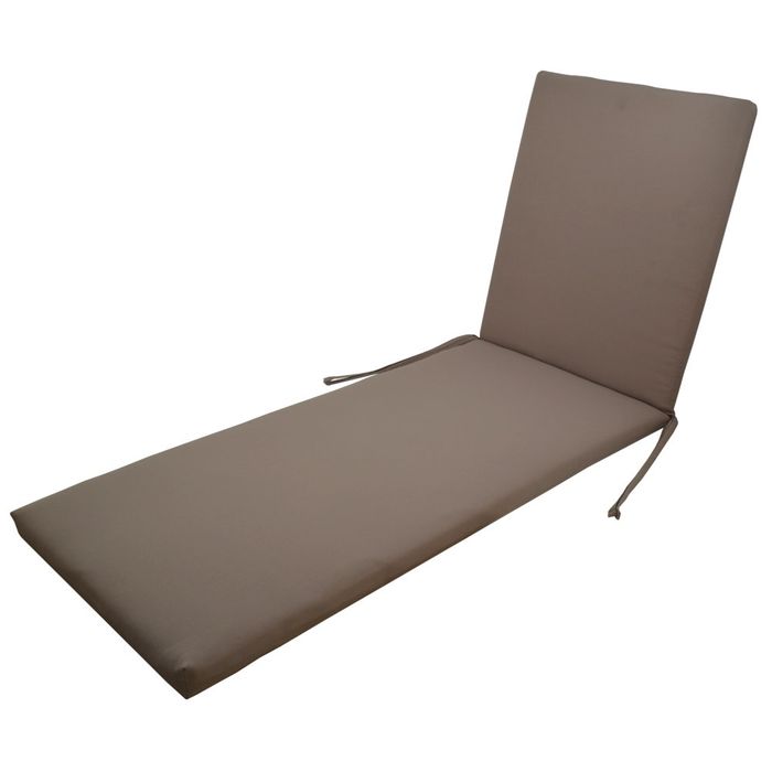 Huse balansoar pe comandă.