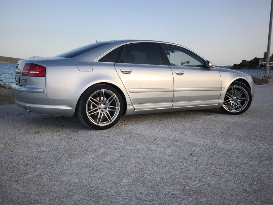 AUDI A8 - 4.2 TDI